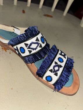Maher kakalia   Sz 8.  One leftWomen’s Fringe Beaded White and Blue Slide Sandal